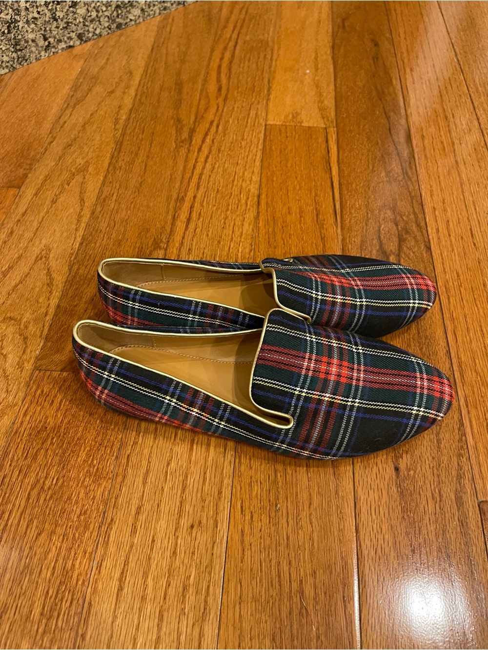 J.Crew Women's Plaid Tartan Black Red Green Blue Flats Slip-on Shoes Size 8.5 - Picture 6 of 11